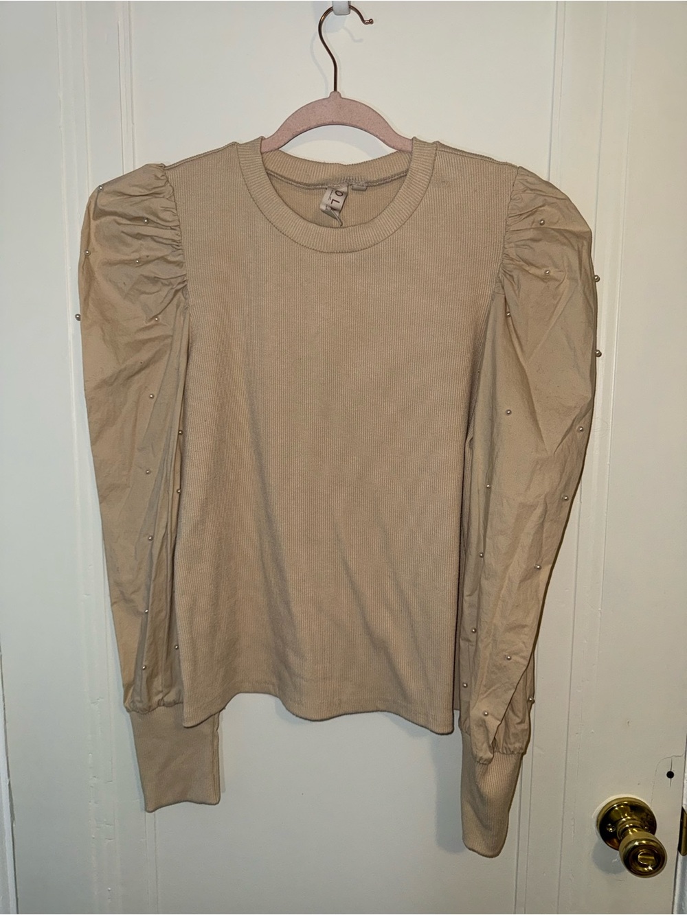 Dolan Pearl Puff-Sleeve Ribbed Top with Pearl Detail - Beige XL
